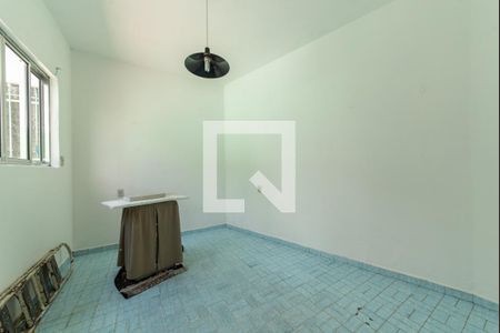 Casa à venda com 210m², 3 quartos e 3 vagasEdícula