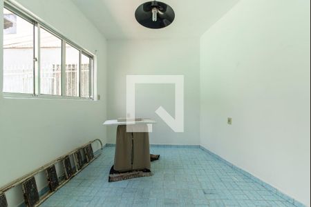 Casa à venda com 210m², 3 quartos e 3 vagasEdícula