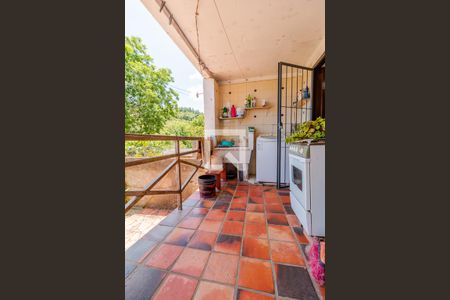 Casa à venda com 220m², 4 quartos e 1 vaga Casa à venda com 220m², 4 quartos e 1 vagaÁrea de serviço