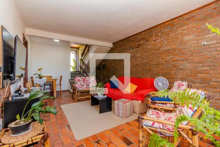 Sala de casa à venda com 4 quartos, 220m² em Aberta dos Morros, Porto Alegre