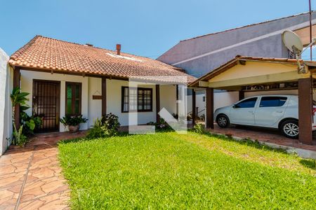 Casa à venda com 220m², 4 quartos e 1 vaga Casa à venda com 220m², 4 quartos e 1 vagaQuintal