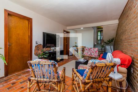 Sala de casa à venda com 4 quartos, 220m² em Aberta dos Morros, Porto Alegre