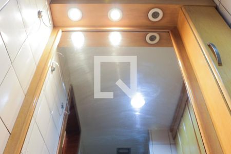 Apartamento à venda com 98m², 2 quartos e 1 vaga Apartamento à venda com 98m², 2 quartos e 1 vagaBanheiro da Suíte