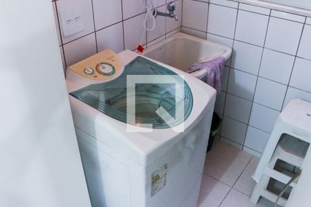 Apartamento à venda com 98m², 2 quartos e 1 vaga Apartamento à venda com 98m², 2 quartos e 1 vagaÁrea de Serviço