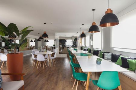 Apartamento à venda com 46m², 2 quartos e 1 vagaCondomínio - Salão de festas 