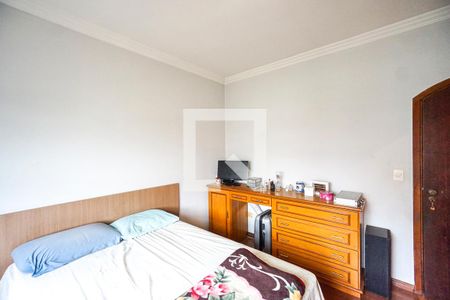 Casa à venda com 300m², 4 quartos e 4 vagas Casa à venda com 300m², 4 quartos e 4 vagasSuíte 02