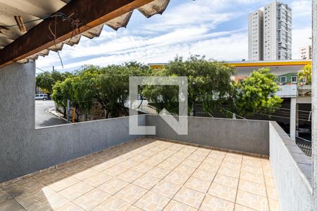 Casa à venda com 145m², 3 quartos e 2 vagas Casa à venda com 145m², 3 quartos e 2 vagasTerraço e Lavanderia