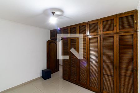 Casa à venda com 145m², 3 quartos e 2 vagas Casa à venda com 145m², 3 quartos e 2 vagasQuarto 2