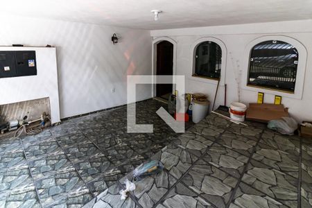 Casa à venda com 145m², 3 quartos e 2 vagas Casa à venda com 145m², 3 quartos e 2 vagasGaragem