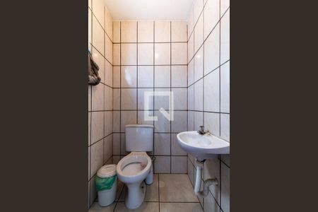 Casa à venda com 145m², 3 quartos e 2 vagas Casa à venda com 145m², 3 quartos e 2 vagasBanheiro do Terraço e Lavanderia