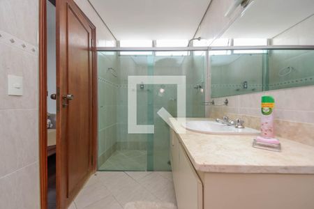 Apartamento à venda com 800m², 4 quartos e 3 vagasBanheiro do Quarto 2