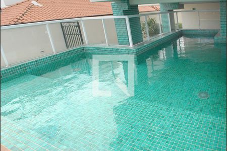 Apartamento para alugar com 31m², 1 quarto e 1 vaga Apartamento para alugar com 31m², 1 quarto e 1 vagaÁrea comum - Piscina