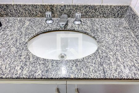 Apartamento à venda com 74m², 3 quartos e 1 vagaBanheiro