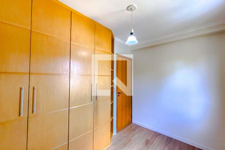 Apartamento à venda com 74m², 3 quartos e 1 vagaQuarto 2