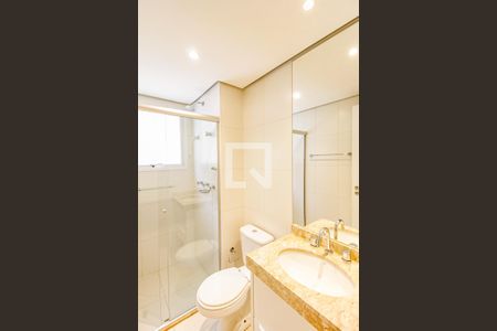 Apartamento à venda com 214m², 4 quartos e 4 vagasBanheiro Suíte 3