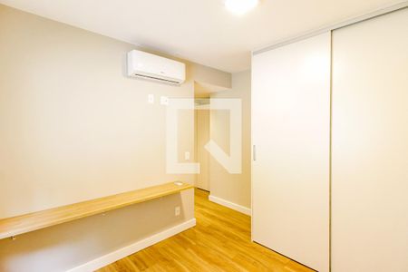 Apartamento à venda com 214m², 4 quartos e 4 vagasSuíte 3