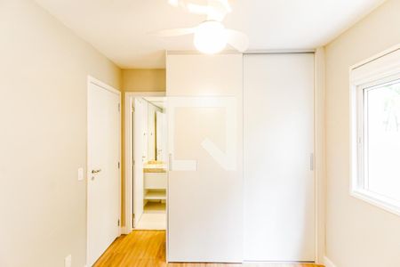 Apartamento à venda com 214m², 4 quartos e 4 vagasSuíte 2