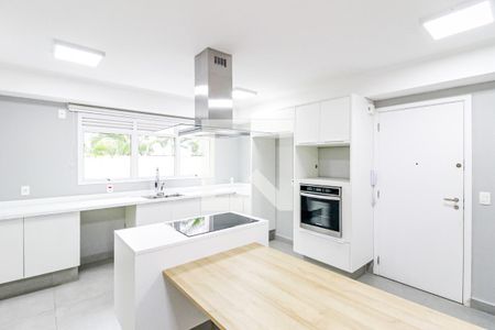 Apartamento à venda com 214m², 4 quartos e 4 vagasCozinha