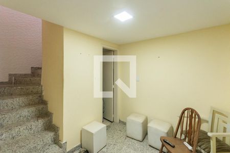 Apartamento à venda com 300m², 4 quartos e 1 vagaEscadas