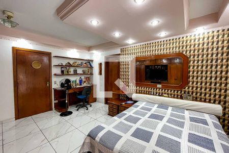 Suíte de casa para alugar com 3 quartos, 349m² em Vila Baruel, São Paulo