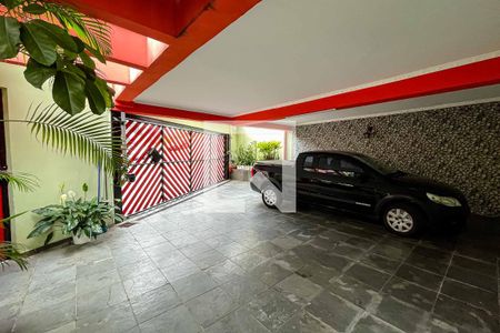 Casa à venda com 349m², 4 quartos e 3 vagas Casa à venda com 349m², 4 quartos e 3 vagasGaragem