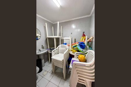 Casa à venda com 349m², 4 quartos e 3 vagas Casa à venda com 349m², 4 quartos e 3 vagasQuarto de Serviço