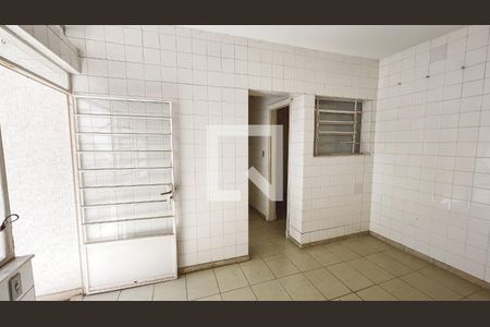 Casa para alugar com 320m², 4 quartos e 3 vagasÁrea de Serviço