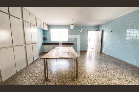 Casa para alugar com 320m², 4 quartos e 3 vagasCozinha