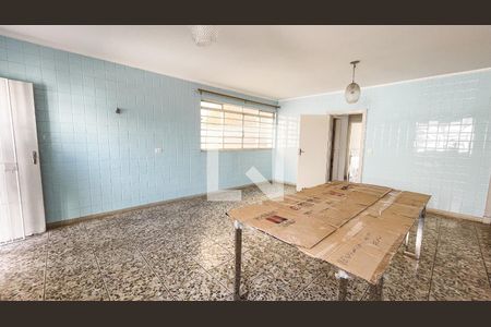 Casa para alugar com 320m², 4 quartos e 3 vagasCozinha