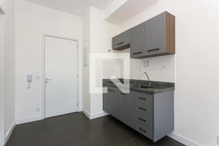 Cozinha de apartamento para alugar com 1 quarto, 34m² em Penha de França, São Paulo
