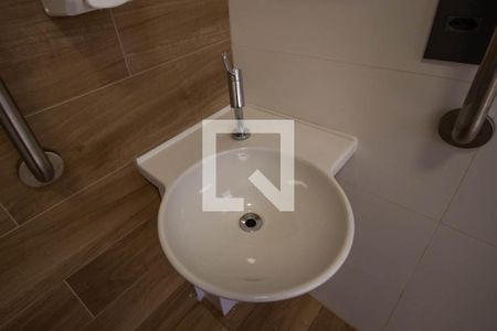 Studio para alugar com 60m², 1 quarto e 1 vagaÁrea comum - Banheiro da Piscina