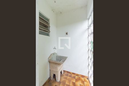 Casa para alugar com 50m², 1 quarto e sem vagaÁrea de Serviço