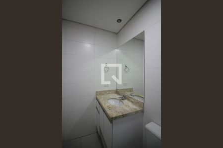 Apartamento à venda com 71m², 2 quartos e 2 vagasBanheiro Social