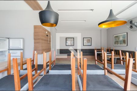 Apartamento à venda com 71m², 2 quartos e 2 vagas Apartamento à venda com 71m², 2 quartos e 2 vagasÁrea comum - Salão de festas