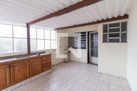 Casa à venda com 150m², 3 quartos e 2 vagasÁrea de serviço