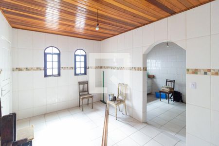 Casa à venda com 240m², 2 quartos e 4 vagasCopa