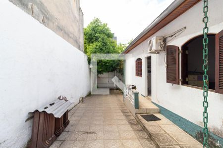 Casa à venda com 240m², 2 quartos e 4 vagasQuintal