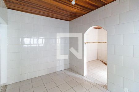 Casa à venda com 240m², 2 quartos e 4 vagasCozinha