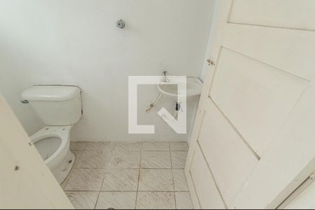 Apartamento para alugar com 100m², 2 quartos e sem vagaBanheiro de Serviço