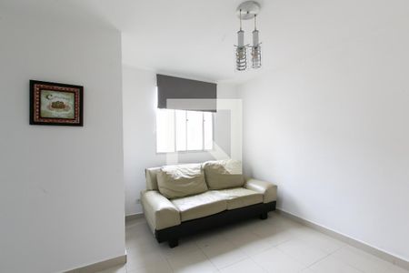 Sala de apartamento para alugar com 2 quartos, 50m² em Vila Nova Curuçá, São Paulo