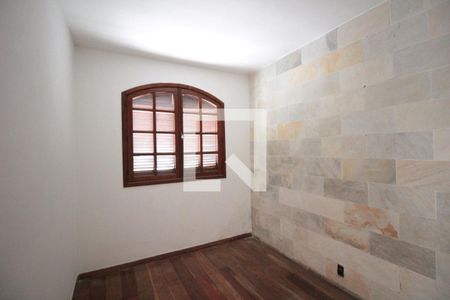 Casa à venda com 200m², 4 quartos e 4 vagasQuarto 3