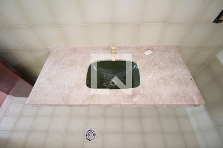 Casa à venda com 200m², 4 quartos e 4 vagasBanheiro