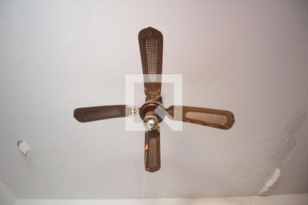 Casa à venda com 200m², 4 quartos e 4 vagasQuarto 2