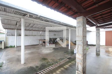 Casa à venda com 200m², 4 quartos e 4 vagasGaragem