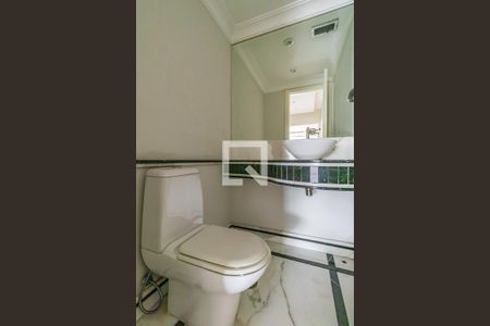 Apartamento à venda com 350m², 4 quartos e 2 vagas Apartamento à venda com 350m², 4 quartos e 2 vagasLavabo