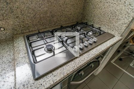 Apartamento à venda com 350m², 4 quartos e 2 vagas Apartamento à venda com 350m², 4 quartos e 2 vagasDetalhe da Cozinha