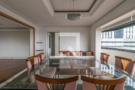 Sala de apartamento à venda com 4 quartos, 350m² em Alphaville Industrial, Barueri