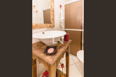 Casa à venda com 250m², 4 quartos e 3 vagasBanheiro