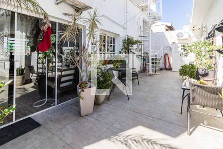 Casa à venda com 250m², 4 quartos e 3 vagasQuintal