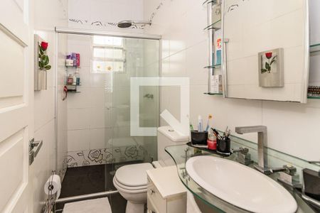 Casa à venda com 250m², 4 quartos e 3 vagasBanheiro da Suite